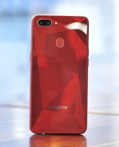 realme 2 unboxing and first impression 1