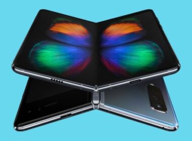 Samsung Galaxy Fold e1567539533816