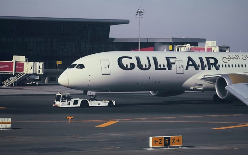 A large jetliner sitting on top of an airport tarmac